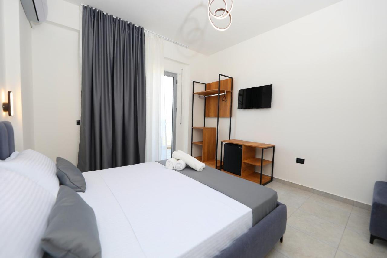 Maor Hotel Orikum Exterior photo